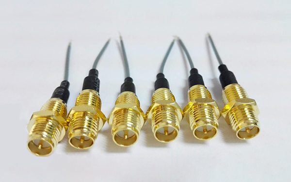 KS5008 雙螺牙牙長(zhǎng)5mm射頻同軸線(xiàn)