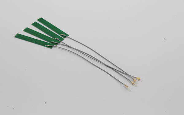 2.4G I-PEX+PCB板內(nèi)置天線